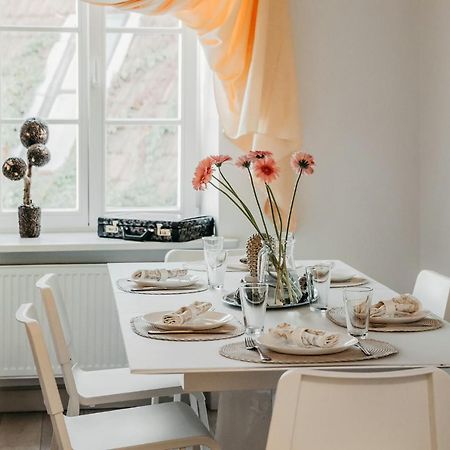 Spacious - 140 Square Meters Apartment, Vilnius City Centre Bagian luar foto