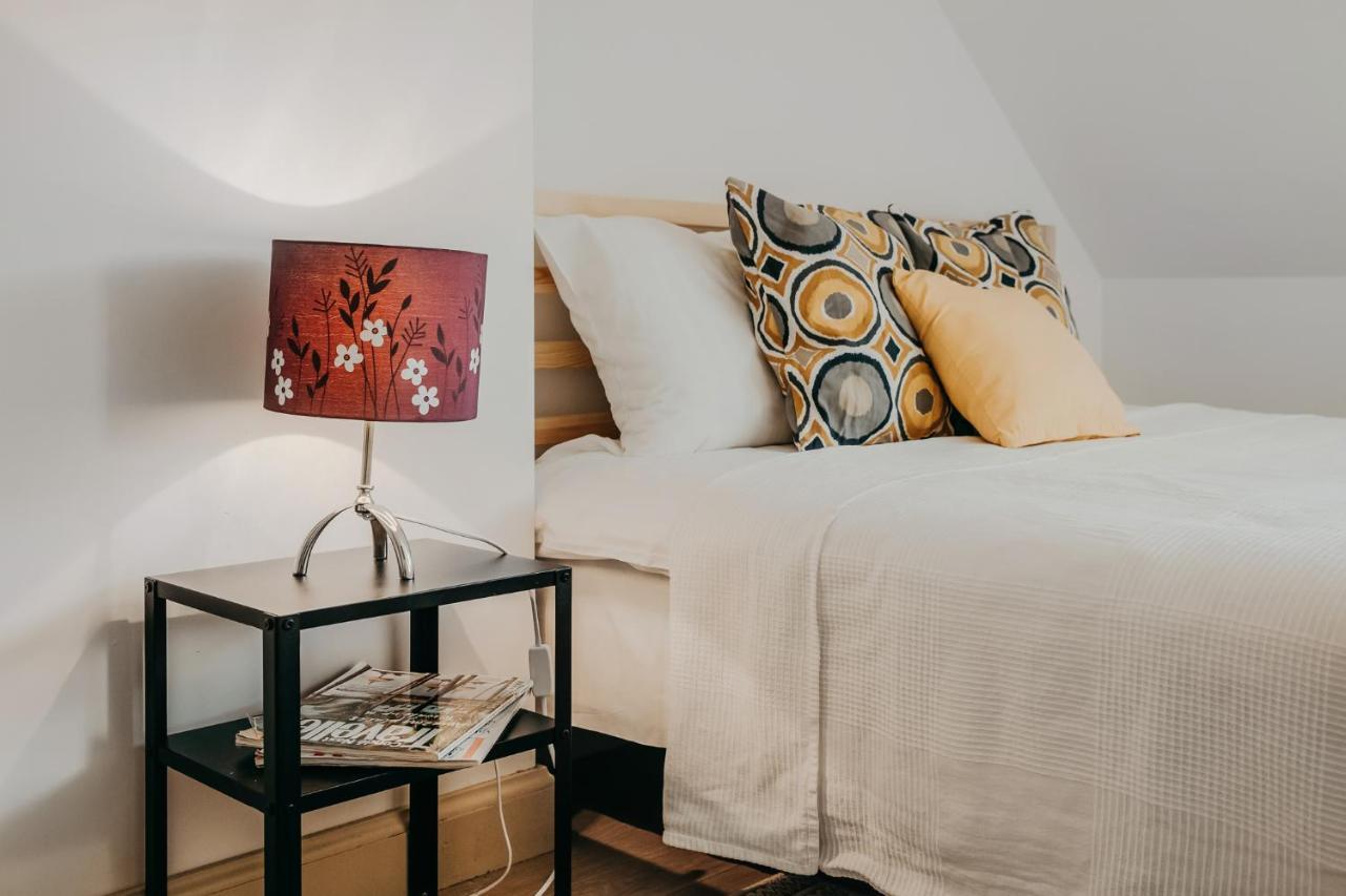 Spacious - 140 Square Meters Apartment, Vilnius City Centre Bagian luar foto